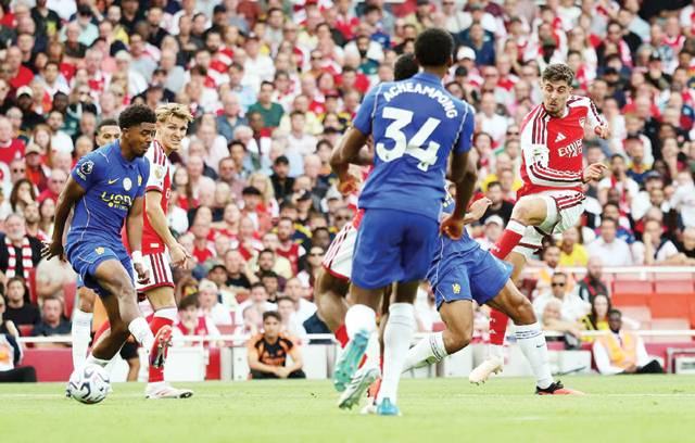 Odegaard inspires Arsenal comeback as Chelsea suffer first league defeat