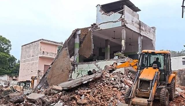 FO condemns demolition of historic mosque in India