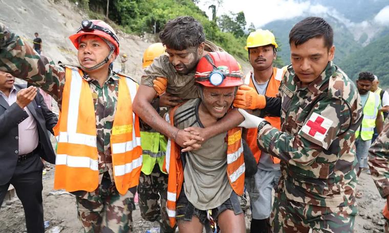 How engineers in a WhatsApp group are guiding Nepal's tunnel rescue efforts