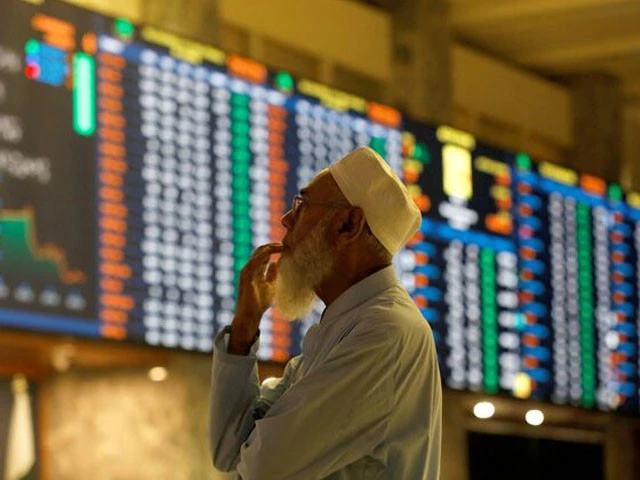 PSX tumbles 1,693 points as selling pressure intensifies