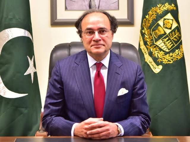 Finance minister reviews progress on access to finance initiatives