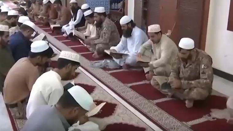 Quran Khawani, special prayers held at mosques on Defence & Martyrs' Day