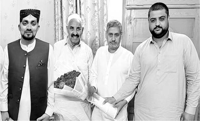 ٹیکسلا‘راجہ ربنوازگوجرخانی،زین العابدین ،علی ایوب عمرہ کی ادائیگی کے بعدوطن واپسی